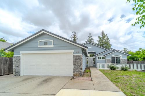 8515 Gibbs Way, Sacramento, CA, 95823 | Card Image