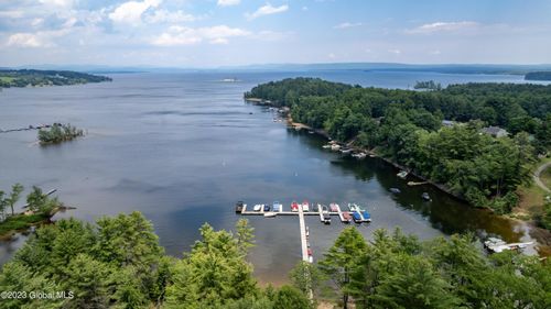39 Sunrise Drive, Mayfield, NY, 12117 | Card Image