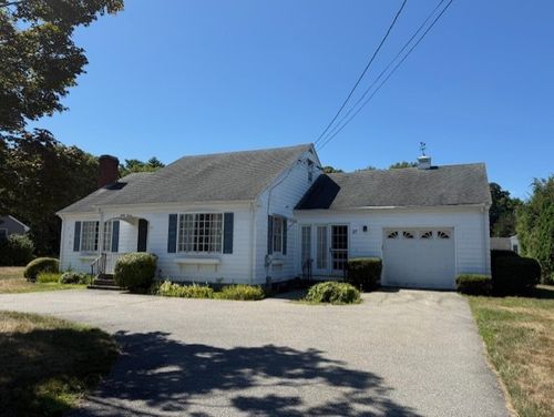 37 Post Rd, Westerly, RI, 02891-2641 | Card Image