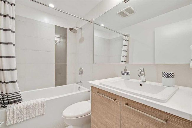 804 - 38 9 St Ne, Condo with 2 bedrooms, 2 bathrooms and 1 parking in Calgary AB | Image 23