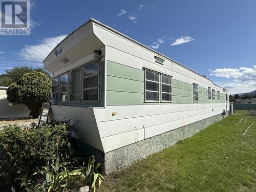 36-3245 Paris St, Penticton, BC, V2A3T9 | Card Image