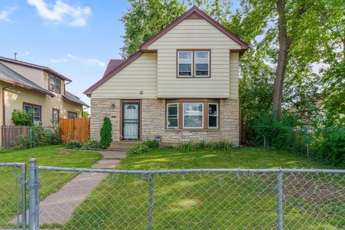 2111 26th Ave N, Minneapolis, MN, 55411-1832 | Card Image