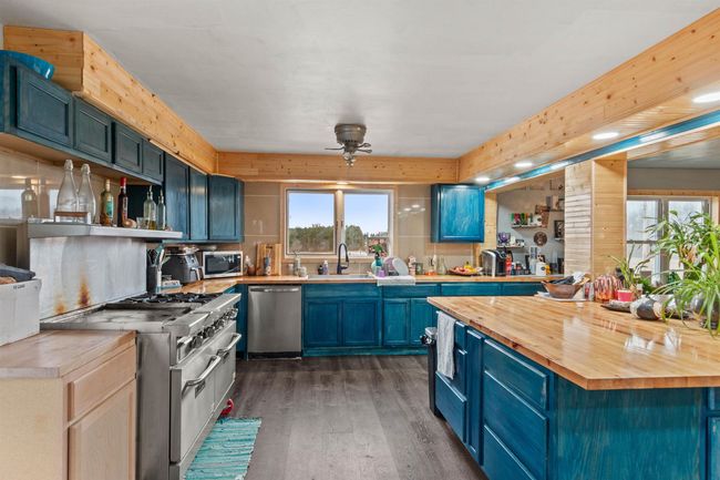 7760 State Highway 186, House other with 7 bedrooms, 3 bathrooms and null parking in ARPIN WI | Image 6