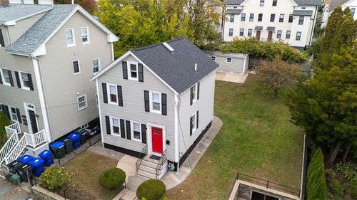 240 Power St, Providence, RI, 02906-3834 | Card Image
