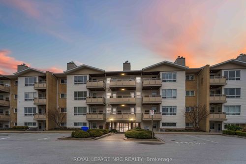 219-78 Roehampton Ave, St. Catharines, ON, L2M7W9 | Card Image