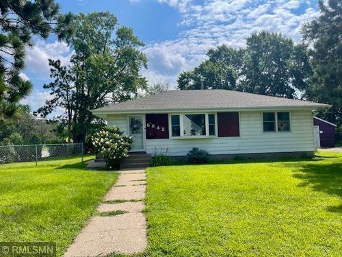 5842 James Ave N, Brooklyn Center, MN, 55430-2648 | Card Image