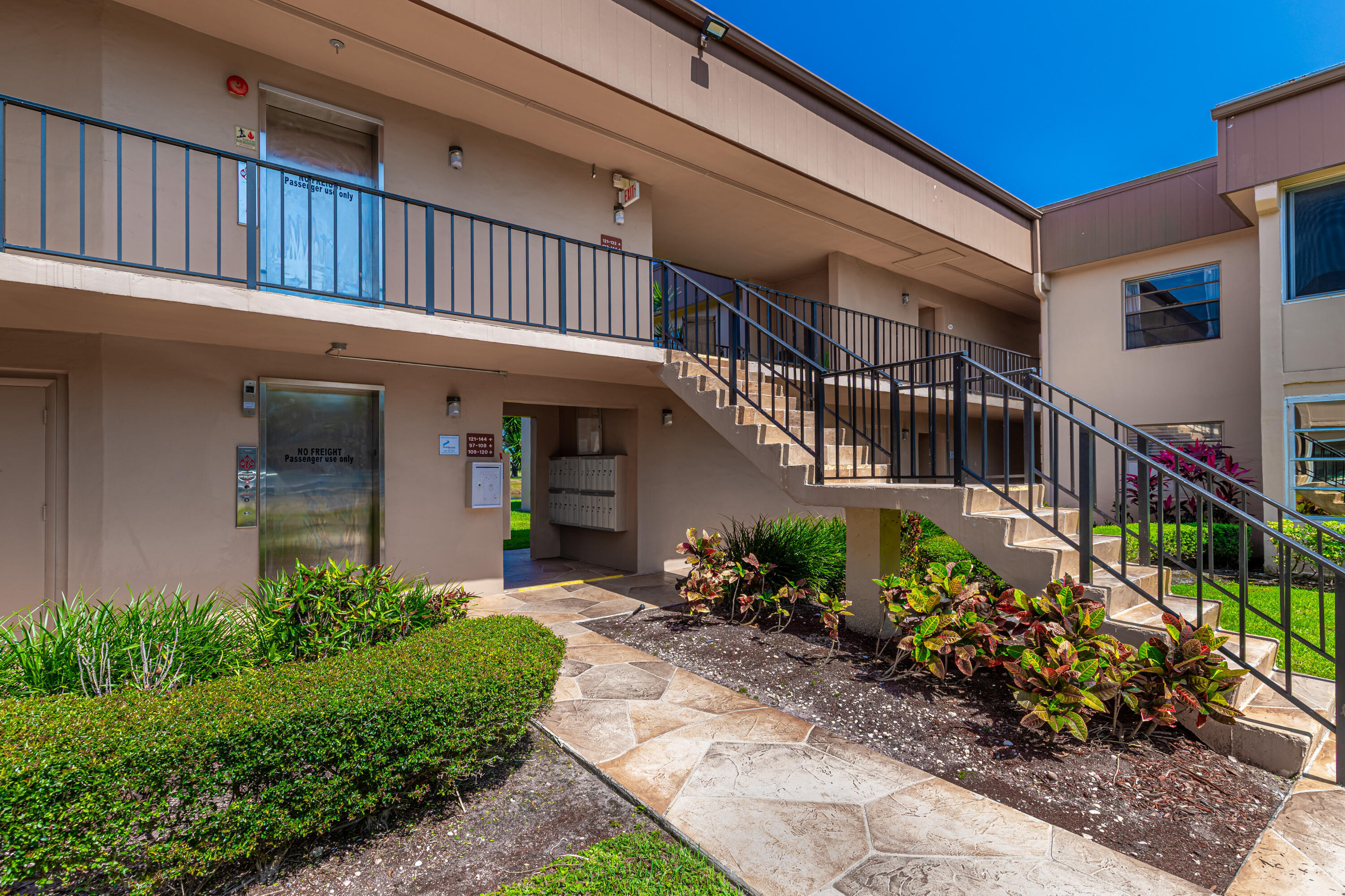 Residential Lease in Delray Beach 3