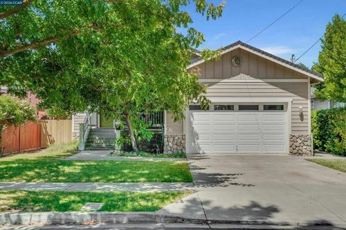 3190 Castro St, Martinez, CA, 94553-3222 | Card Image