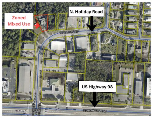 139 N Holiday Rd, Miramar Beach, FL, 32550-6927 | Card Image