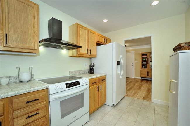 APT-311 - 5100 5 Th Ave, Condo with 2 bedrooms, 2 bathrooms and 1 parking in Shadyside PA | Image 15