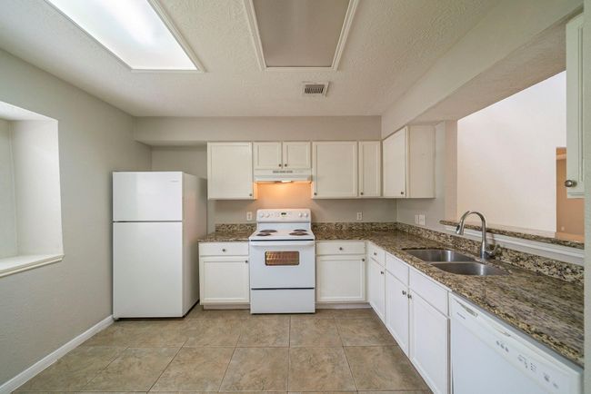 4127 Adonis Dr, House other with 4 bedrooms, 2 bathrooms and 2 parking in Spring TX | Image 6
