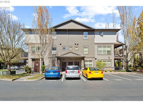 600 Ne Newstead Ln, Hillsboro, OR, 97006-9218 | Card Image