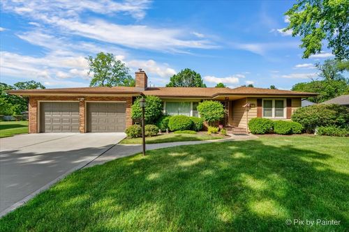 340 Hilkert Ct, Crystal Lake, IL, 60014-5814 | Card Image