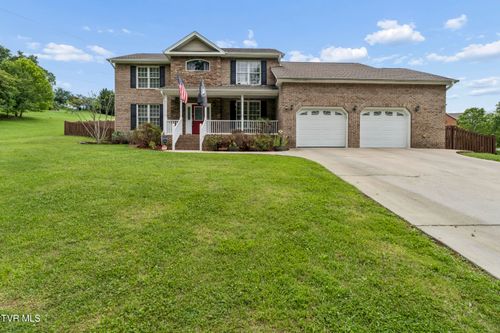2004 Windridge Dr, Kingsport, TN, 37660-8709 | Card Image