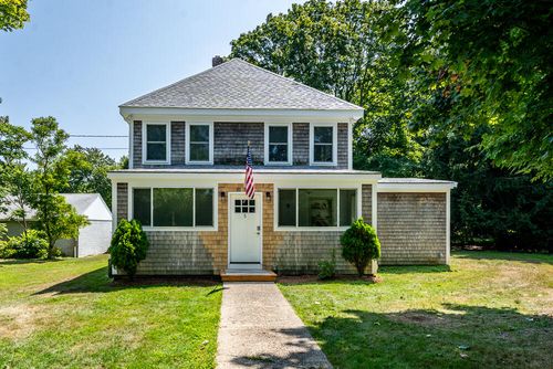 5 Bradford Ave, Kingston, MA, 02364-1545 | Card Image