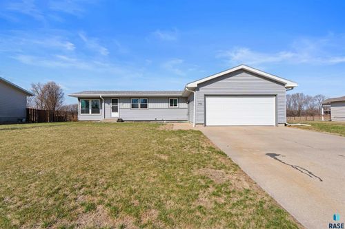 406 N Crawford Rd Road, Vermillion, SD, 57069-0217 | Card Image