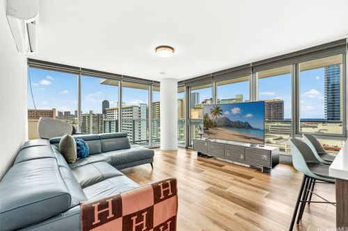 1211r-1500 Rycroft St, Honolulu, HI, 96814 | Card Image