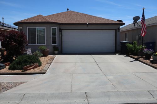 8112 Vista Volcan Ln Sw, Albuquerque, NM, 87121-8987 | Card Image