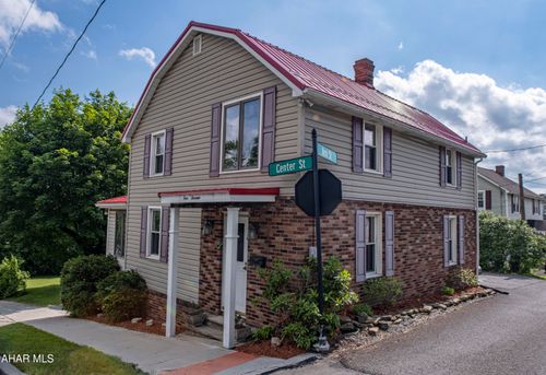 413 S Center St, Ebensburg, PA, 15931-1958 | Card Image