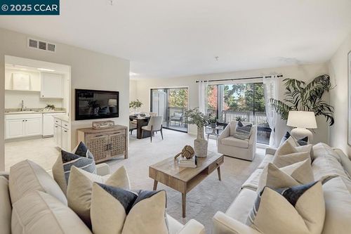 apt-6-1209 Running Springs Rd, Walnut Creek, CA, 94595-2964 | Card Image