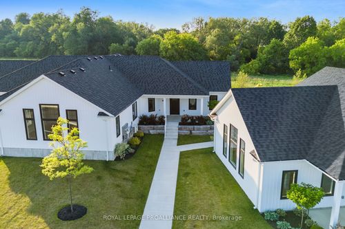 304-14 Meadowcreek Dr, Brighton, ON, K0K1H0 | Card Image