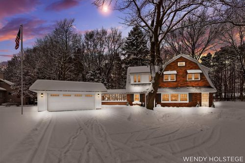 713 N Shore Dr, Holland, MI, 49424-2751 | Card Image