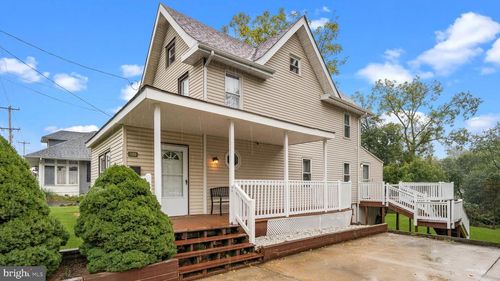 3633 Brownsville Rd, Feasterville Trevose, PA, 19053-7915 | Card Image