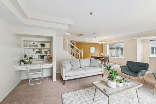 apt-c201-16219 Northup Way, Bellevue, WA, 98008-2534 | Card Image