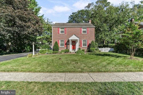 243 Rambling Way, SPRINGFIELD, PA, 19064-3513 | Card Image