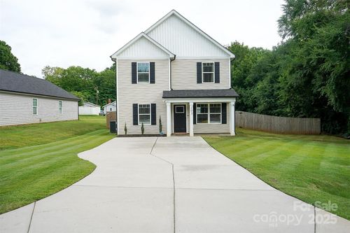103 Springway Dr, Kannapolis, NC, 28081-1235 | Card Image