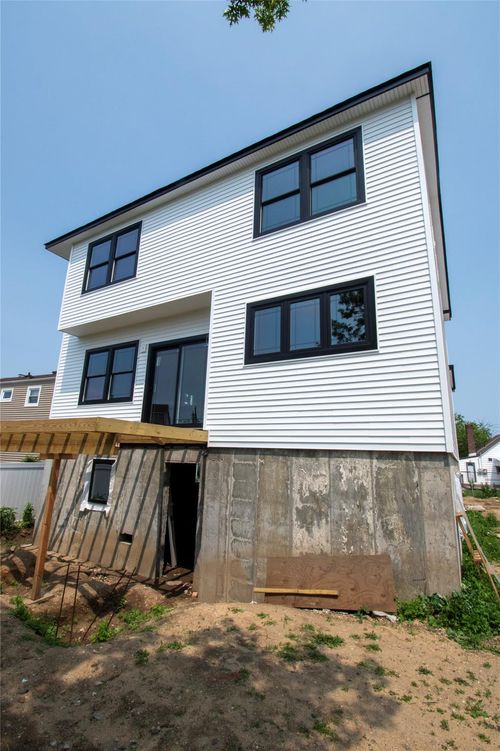 3004 Harbor St, Baldwin, NY, 11510-4343 | Card Image
