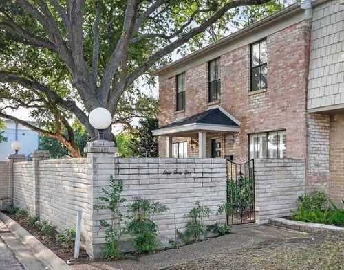 145 Lake Shore Dr, Corpus Christi, TX, 78413-2635 | Card Image