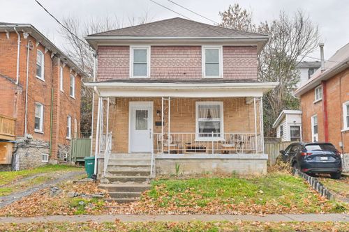 30 Cedar St, Belleville, ON, K8P3L7 | Card Image