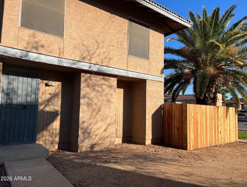 1386-6935 W Monterosa Cir, Phoenix, AZ, 85033-3237 | Card Image