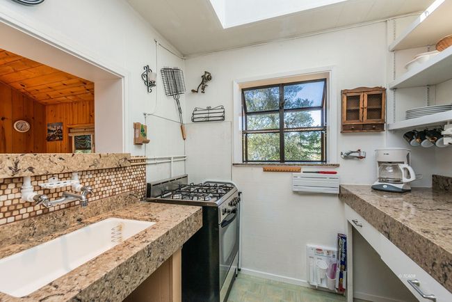 Kitchen | Image 18