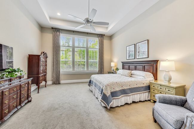 2811 Parkside Cir, House other with 3 bedrooms, 3 bathrooms and 2 parking in Glenview IL | Image 16