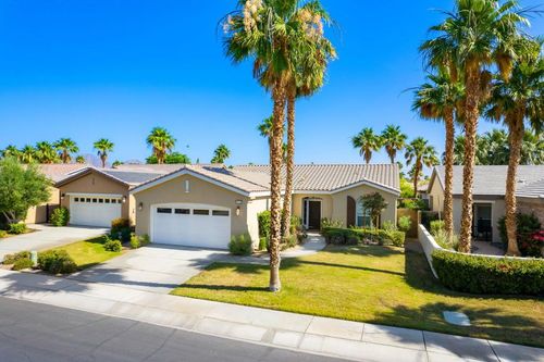 81462 Joshua Tree Ct, La Quinta, CA, 92253-8236 | Card Image