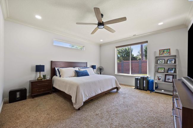 586 Lodi Loop, Home with 4 bedrooms, 3 bathrooms and null parking in Richland WA | Image 25