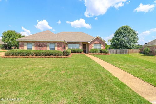 900 Glen Cv, Madison, MS, 39110-2203 | Card Image