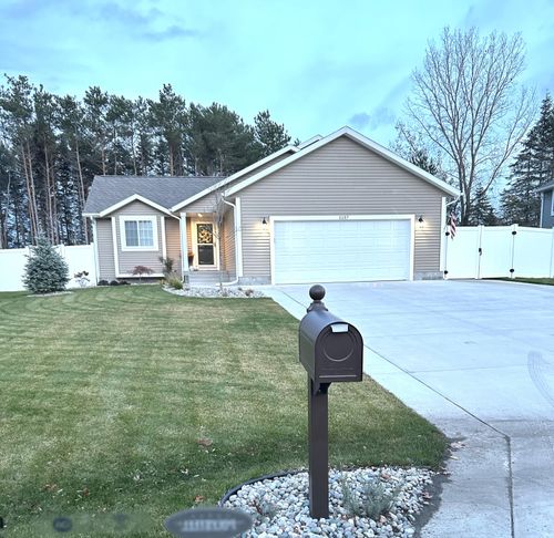 1157 Spruce Pointe Drive, Whitehall, MI, 49461 | Card Image