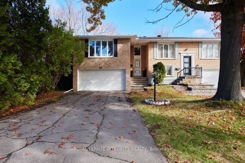 3 Ashwick Crt, Nepean, ON, K2G3S4 | Card Image
