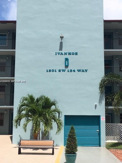 Residential in Pembroke Pines 3