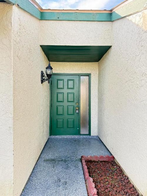 692 Sw Veronica Ave, Port St. Lucie, FL, 34953-6375 | Card Image