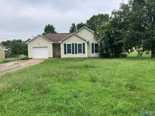 16083 Log Cabin Rd, Athens, AL, 35611-8153 | Card Image