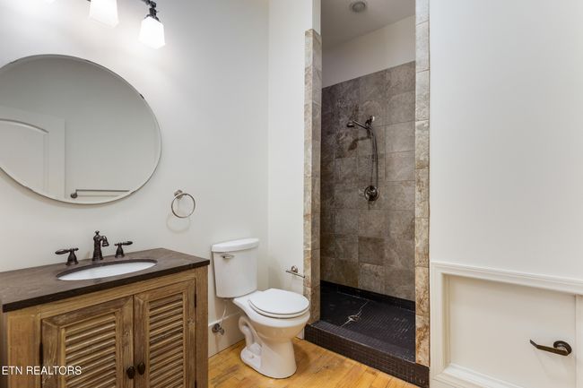 B103 - 122 S Gay St, Condo with 1 bedrooms, 1 bathrooms and null parking in Knoxville TN | Image 12