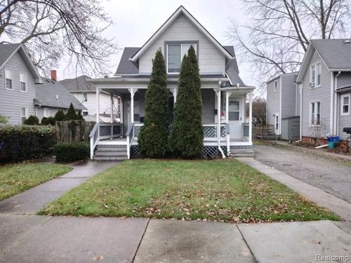 67 Miller St, Mount Clemens, MI, 48043-2225 | Card Image