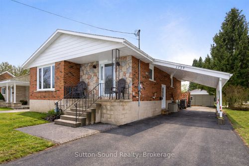 1754 6th Ave E, Owen Sound, ON, N4K2V8 | Card Image