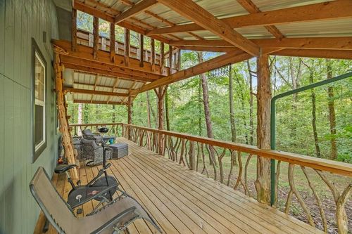 2543 S Bunker Hill Rd, Sparta, TN, 38583-5021 | Card Image