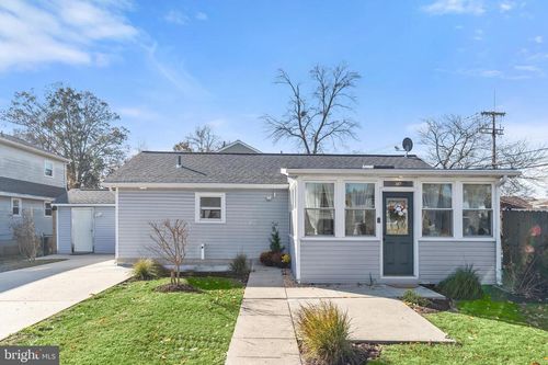 317 Londontown Rd, EDGEWATER, MD, 21037-2303 | Card Image