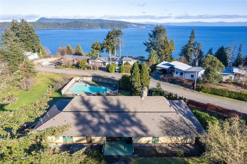 160 Kopina Dr, Bowser, BC, V0R1G0 | Card Image